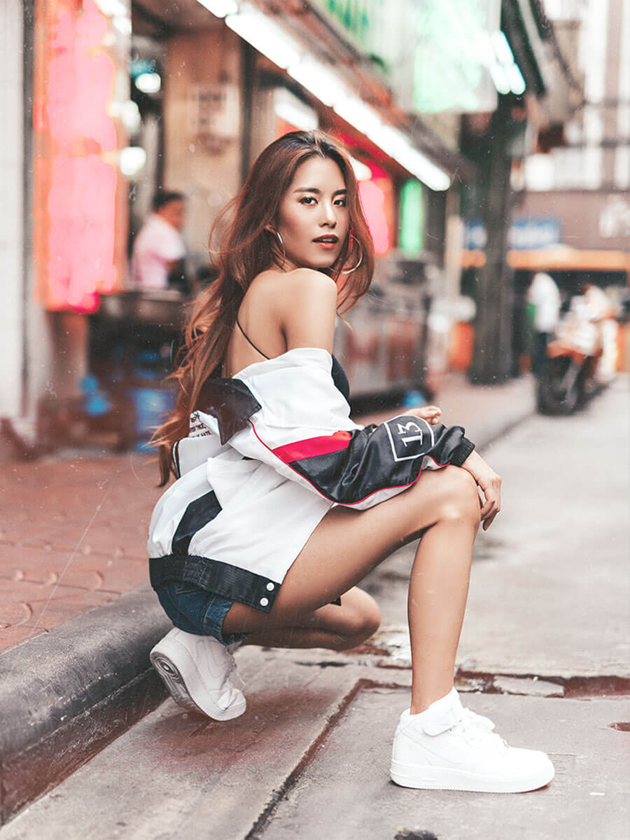 Green shirt Green shirt